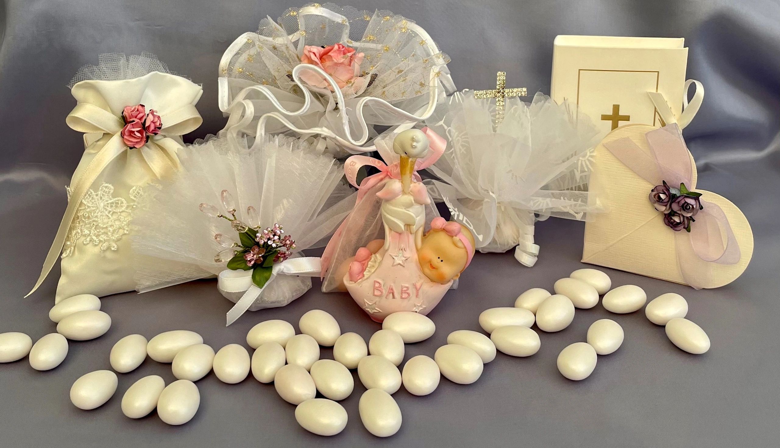 Wedding bomboniere sale